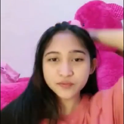 Si Cantik Makan Es Krim Lalu Bugil Omek