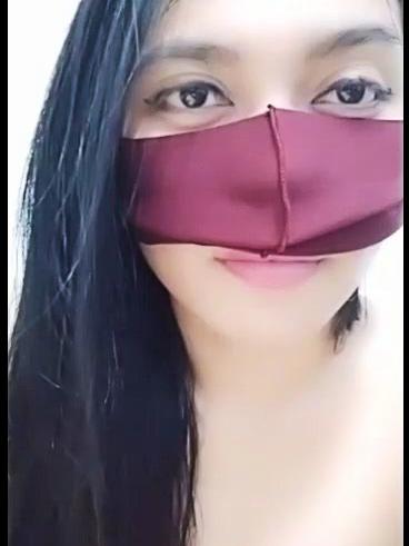 Body Seksi Kagura Menggairahkan Ngangkang Colok Meki