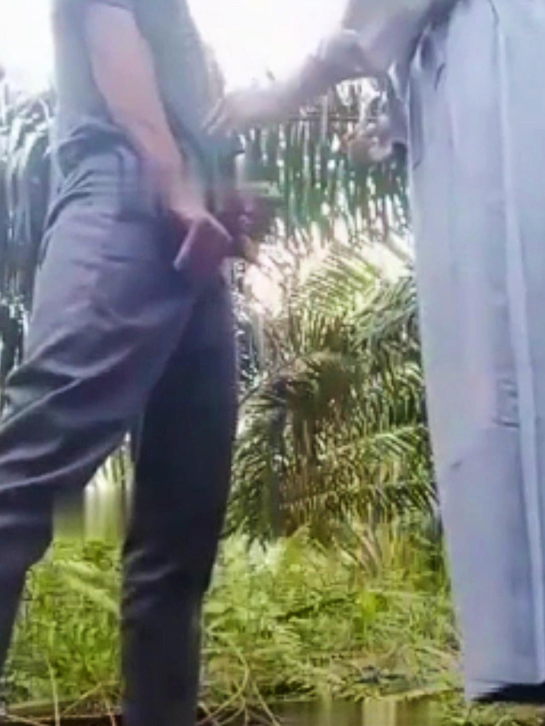 Boss Ngentotin Sekretaris Seksi Kantor