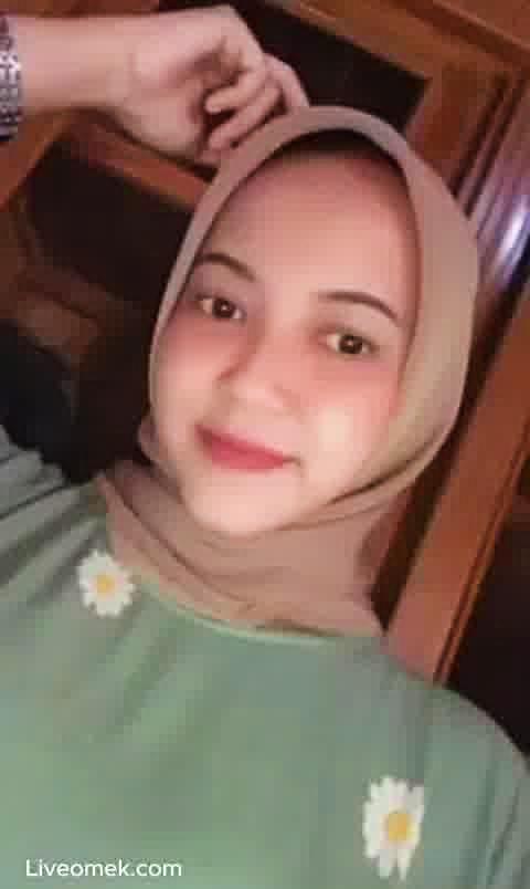 Genjot Kakak Jilbab Sange Melengking Desah
