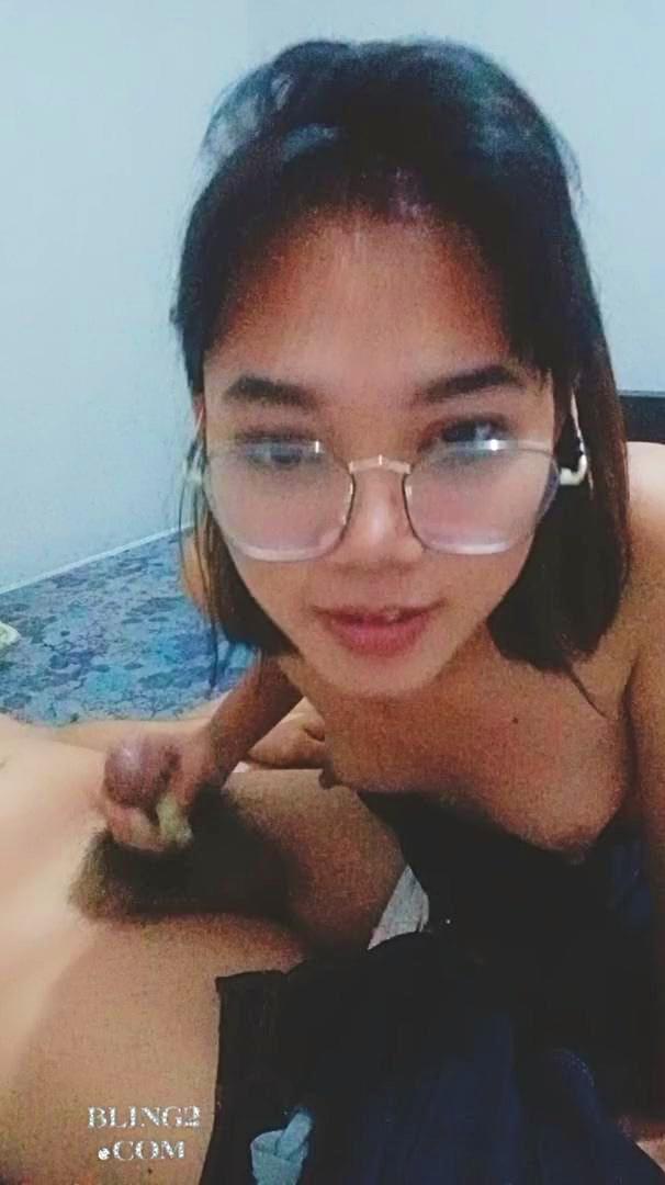 Ita Cewek Kacamata ML Live Bling2