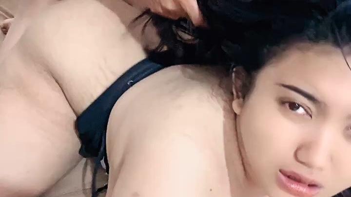 Nyonya QUEEN Chubby Di Sodok Brondong