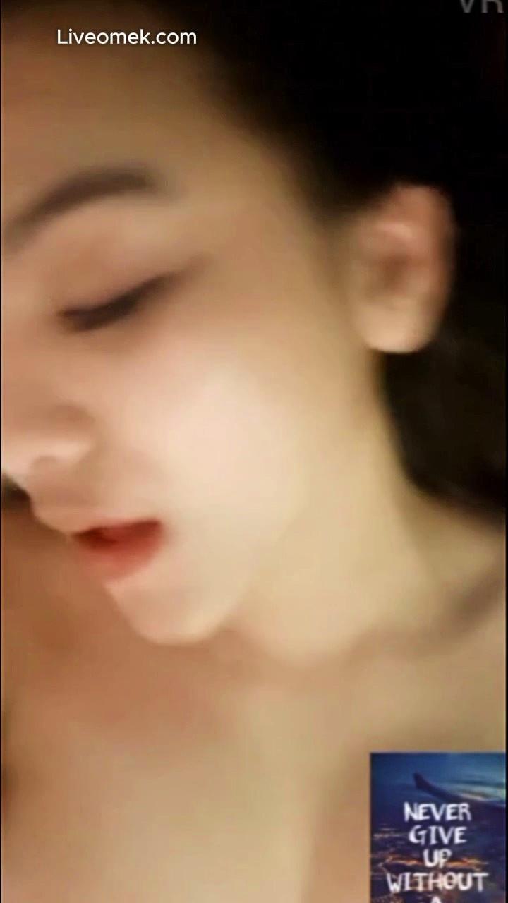 VCS Testi Jia Banyak Cowok Gabung Ikut Ngocok