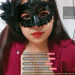 Vee Live Toket Menggoda