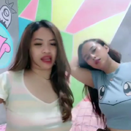 Vallen Live Sama Bestie Lesbinya