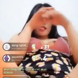 Heiimora CD Putih Pamer Meki Tembem